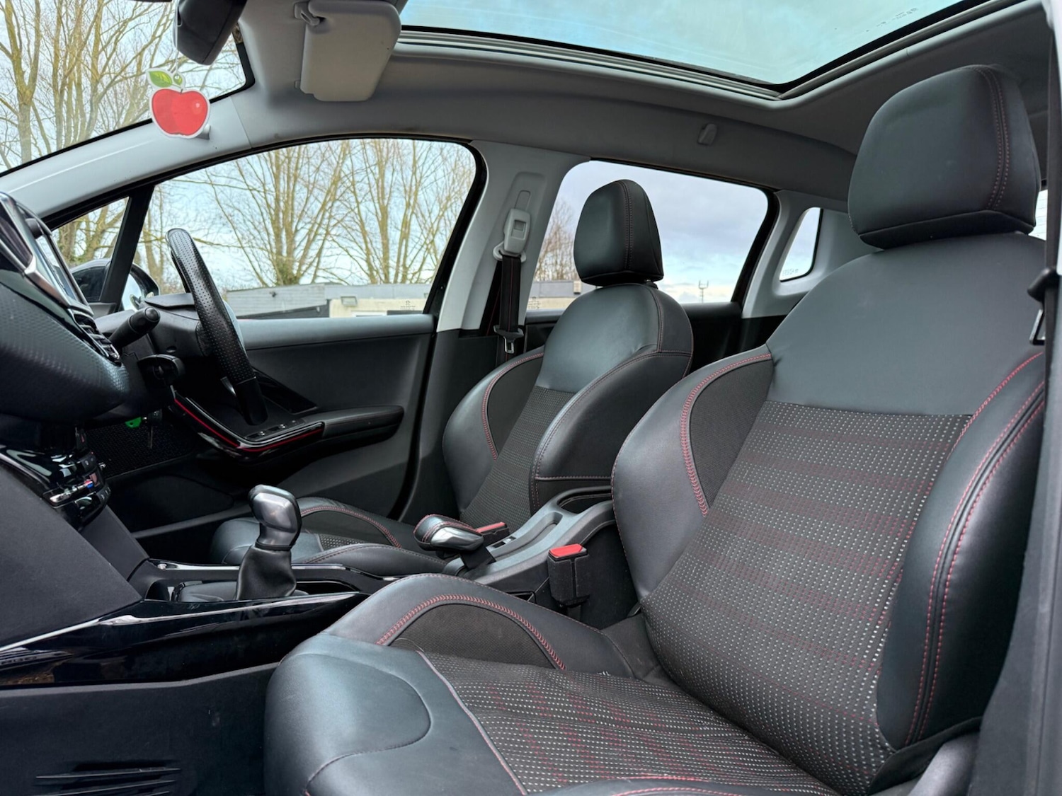 Used Peugeot 2008 2017 for sale - 77395824: Photo 24