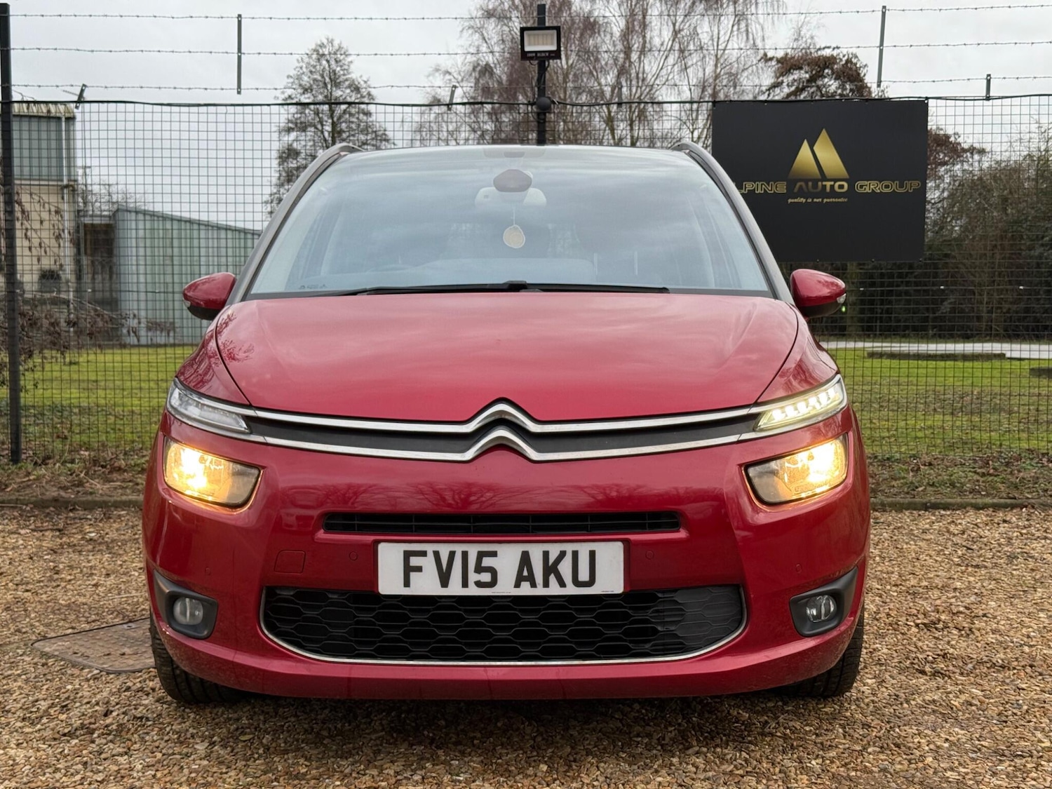 Used Citroen C4 Grand Picasso 2015 for sale - 77497472: Photo 2