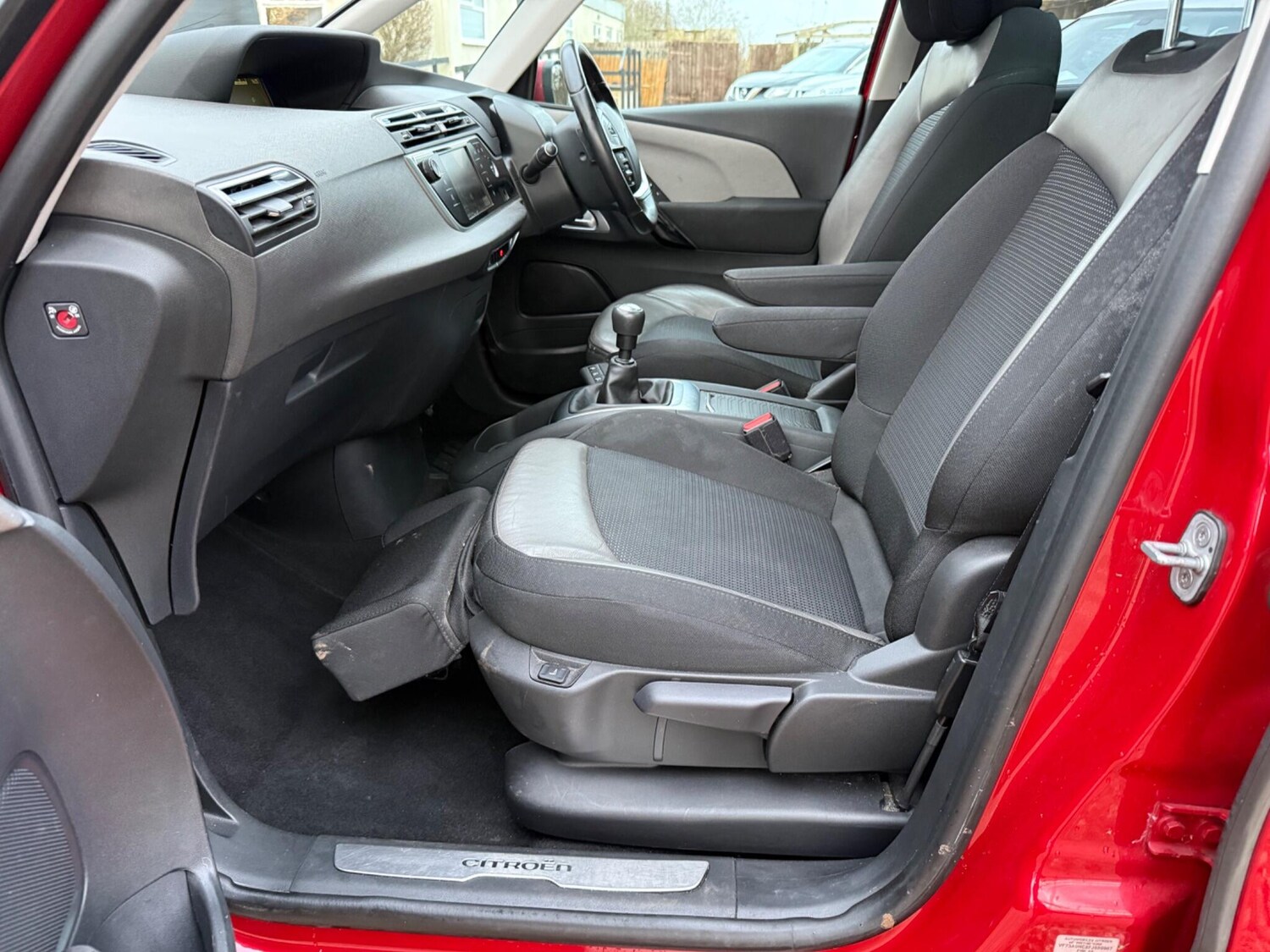 Used Citroen C4 Grand Picasso 2015 for sale - 77497472: Photo 27