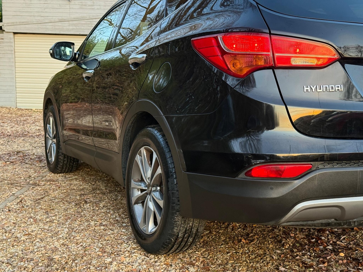 Used Hyundai Santa Fe 2014 for sale - 76658651: Photo 10