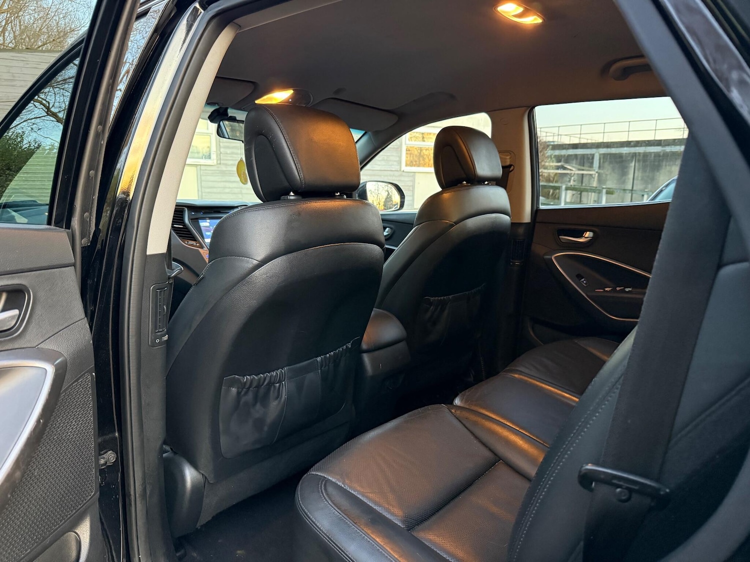 Used Hyundai Santa Fe 2014 for sale - 76658651: Photo 25