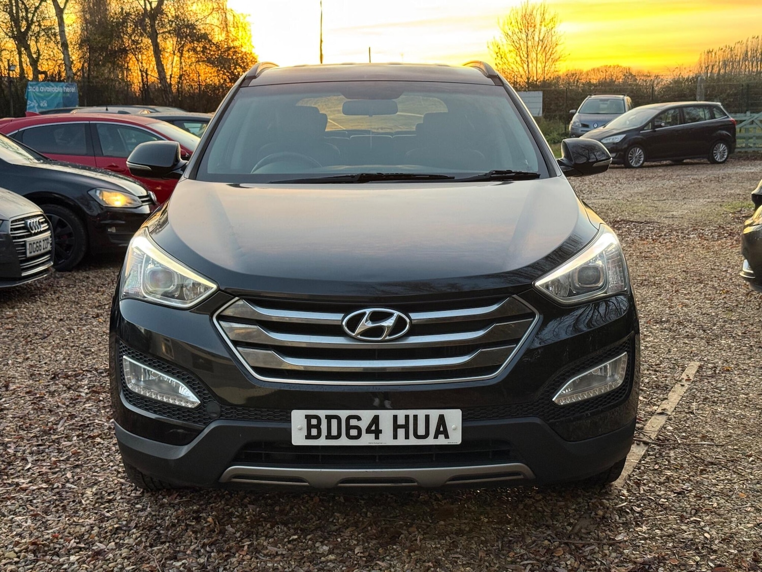 Used Hyundai Santa Fe 2014 for sale - 76658651: Photo 3