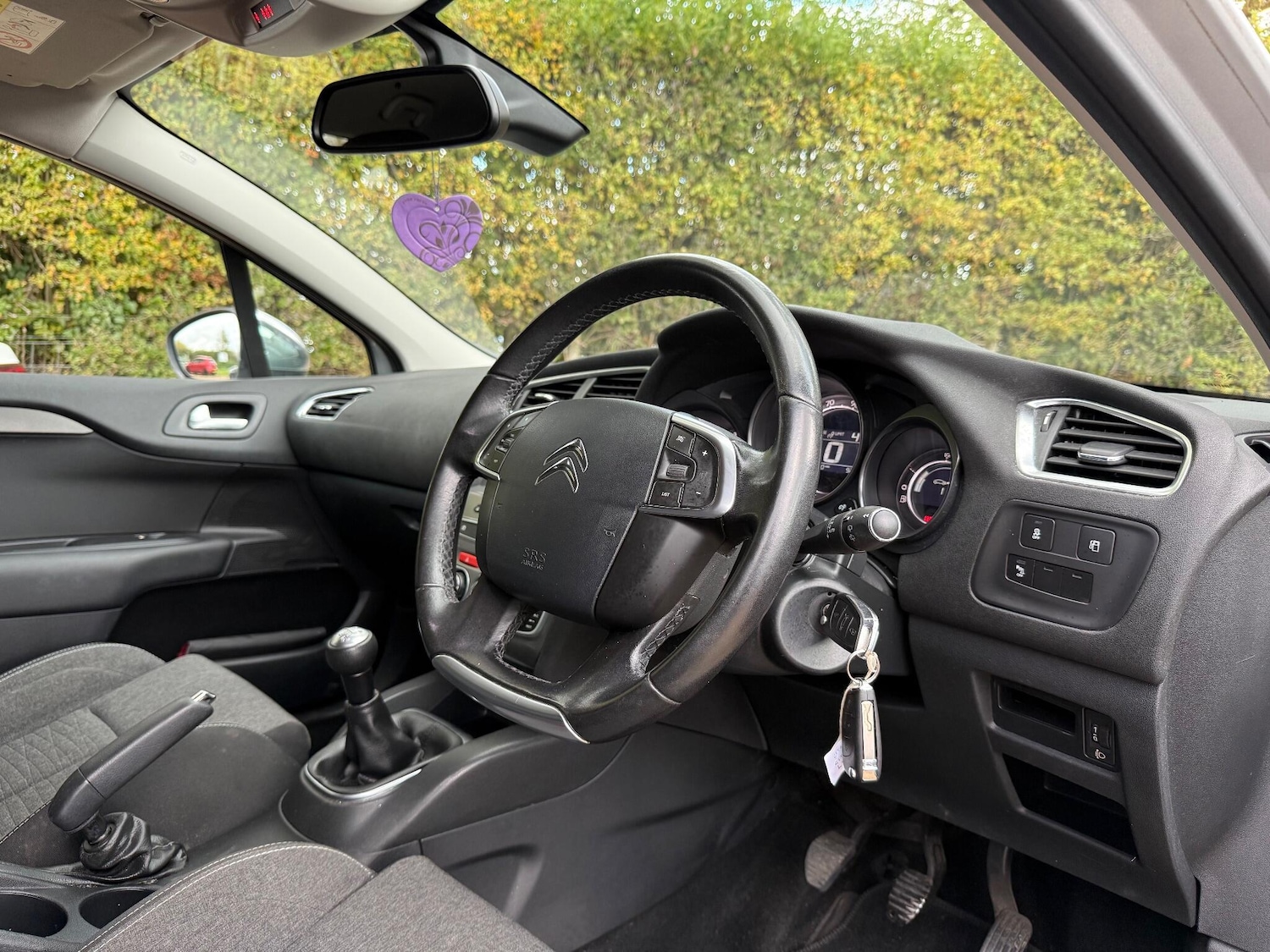 Used Citroen C4 2015 for sale - 76446670: Photo 12