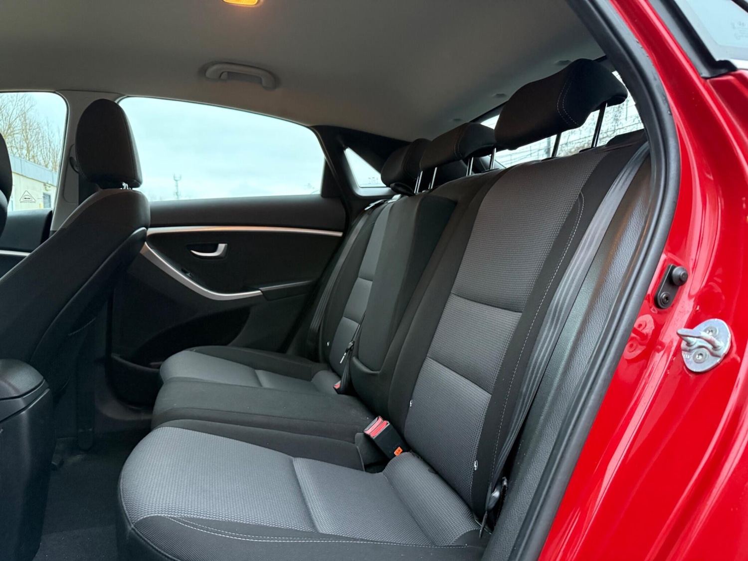 Used Hyundai i30 2015 for sale - 77537915: Photo 25