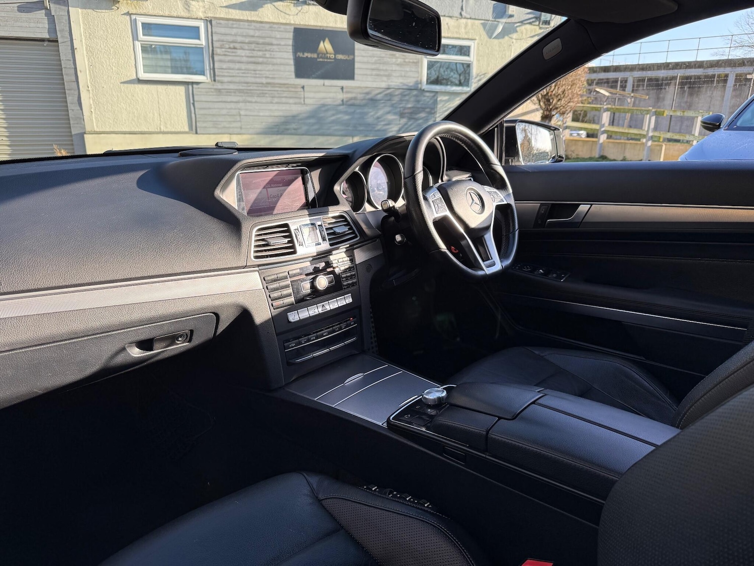 Used Mercedes-Benz E Class 2014 for sale - 77230181: Photo 18