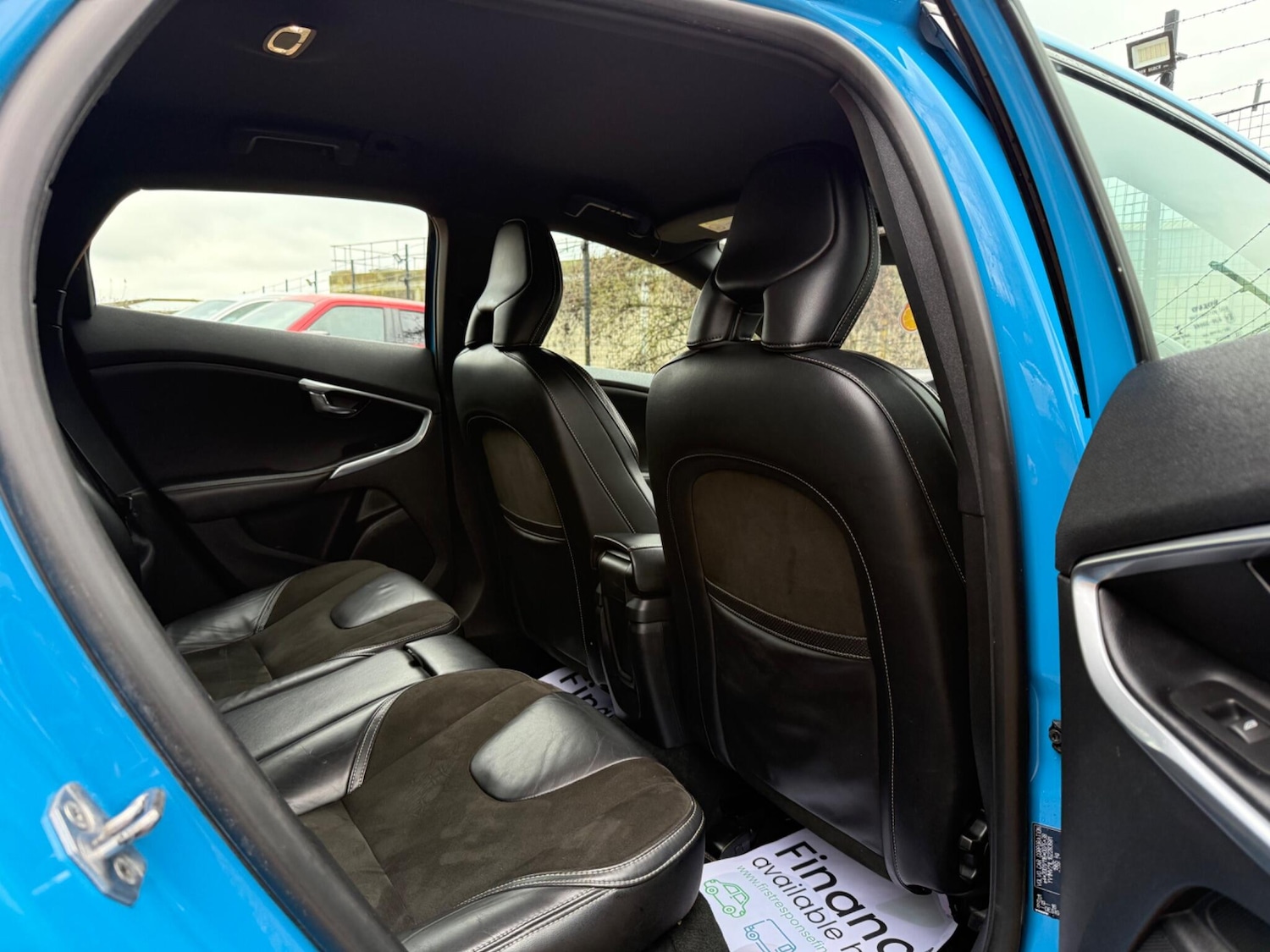 Used Volvo V40 2015 for sale - 77456578: Photo 19