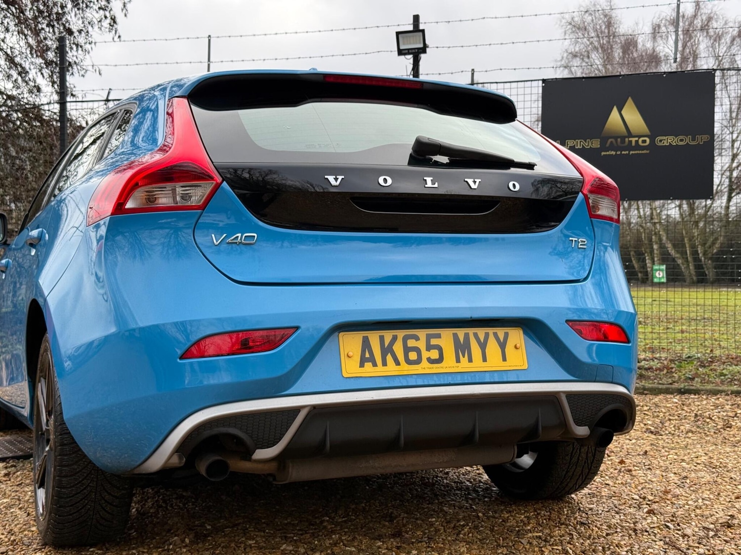 Used Volvo V40 2015 for sale - 77456578: Photo 9