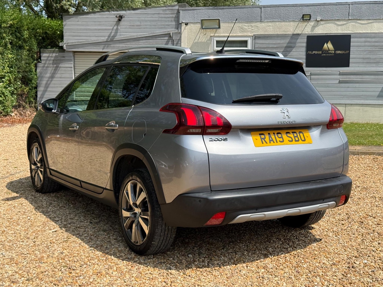 Used Peugeot 2008 2019 for sale - 76348787: Photo 5