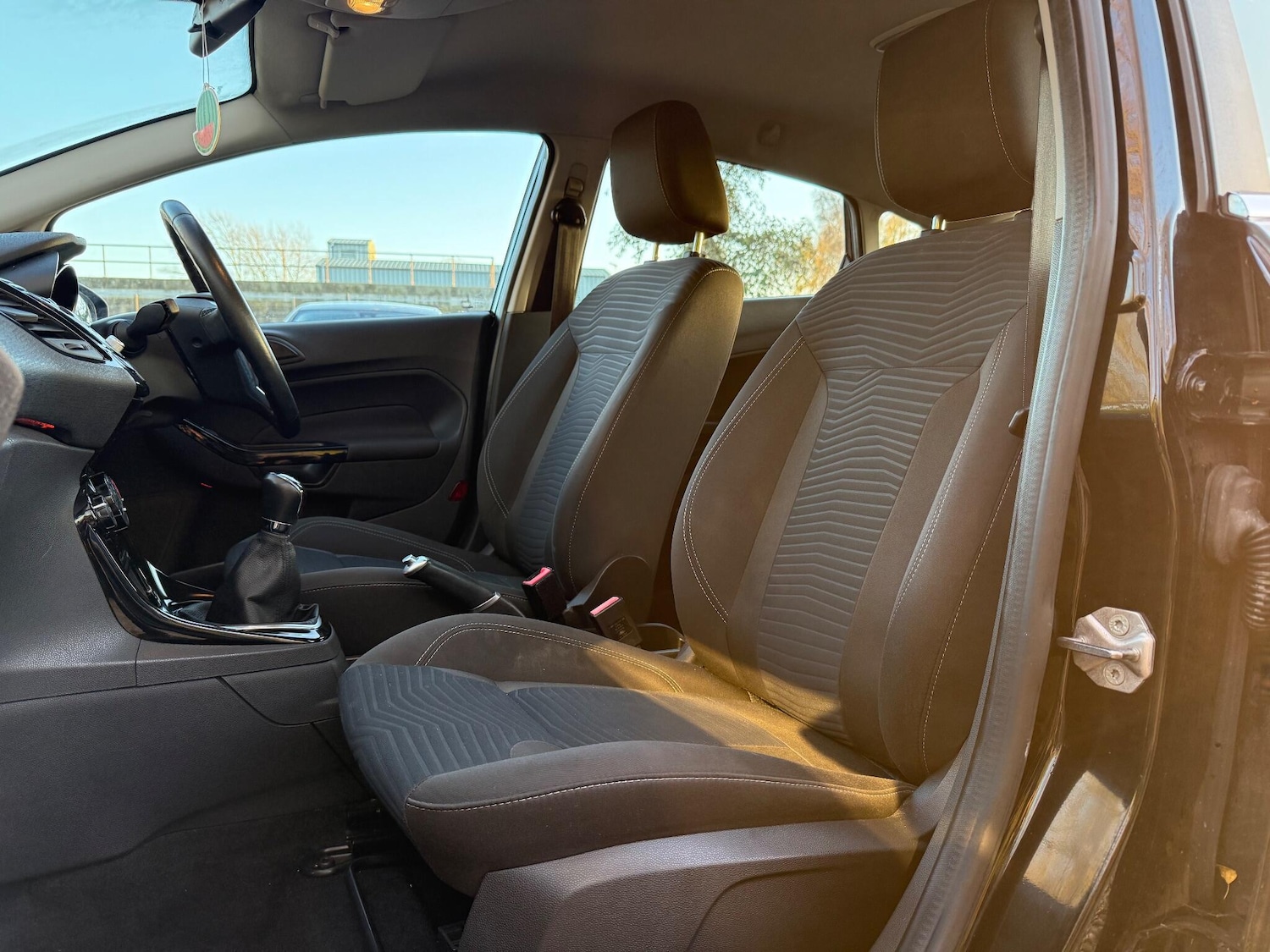 Used Ford Fiesta 2016 for sale - 76620265: Photo 25