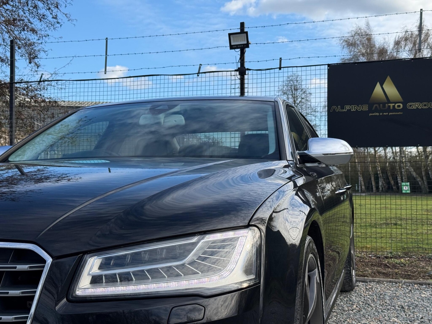 Used Audi A8 2014 for sale - 78034063: Photo 3