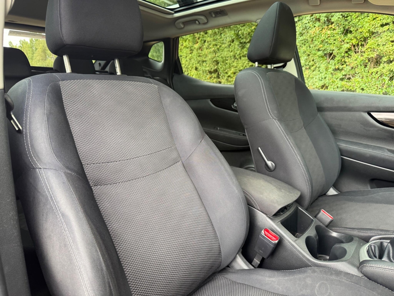 Used Nissan Qashqai 2015 for sale - 76282841: Photo 22