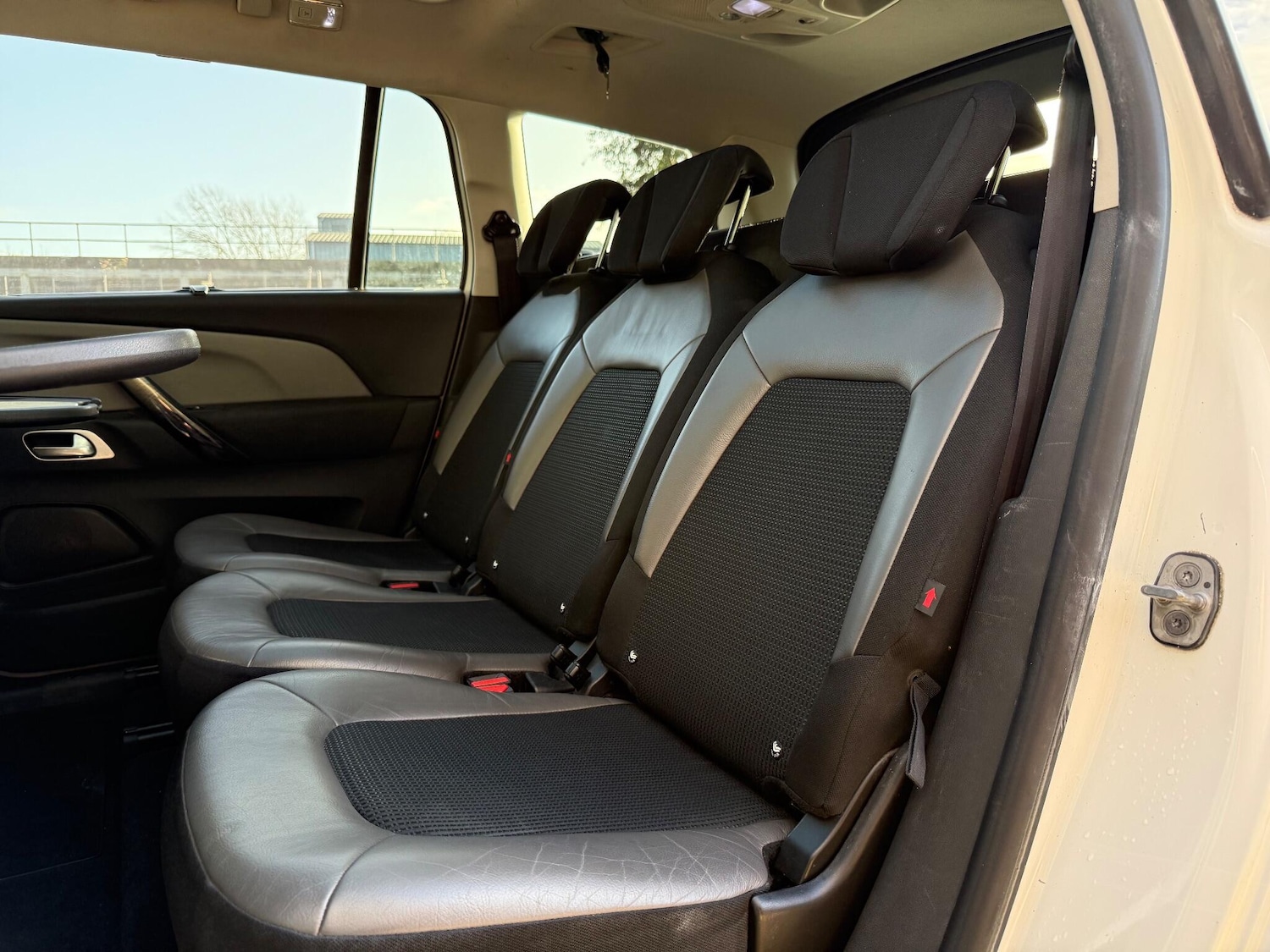 Used Citroen C4 Grand Picasso 2015 for sale - 76620156: Photo 22