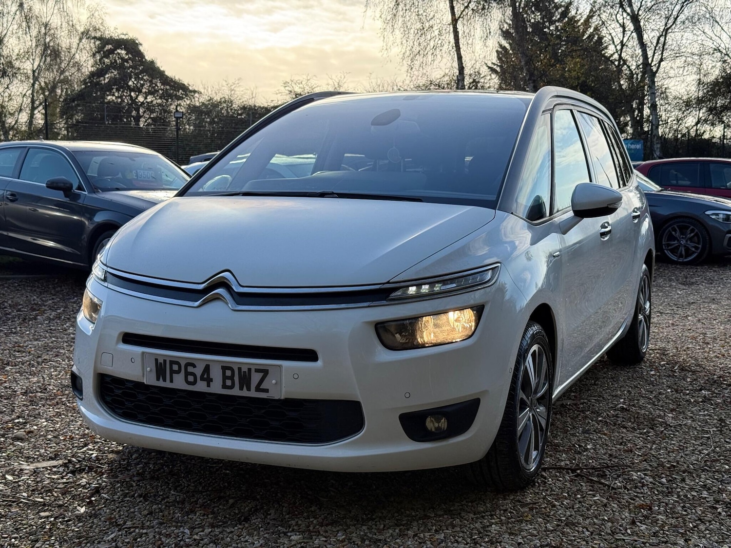 Used Citroen C4 Grand Picasso 2015 for sale - 76620156: Photo 3