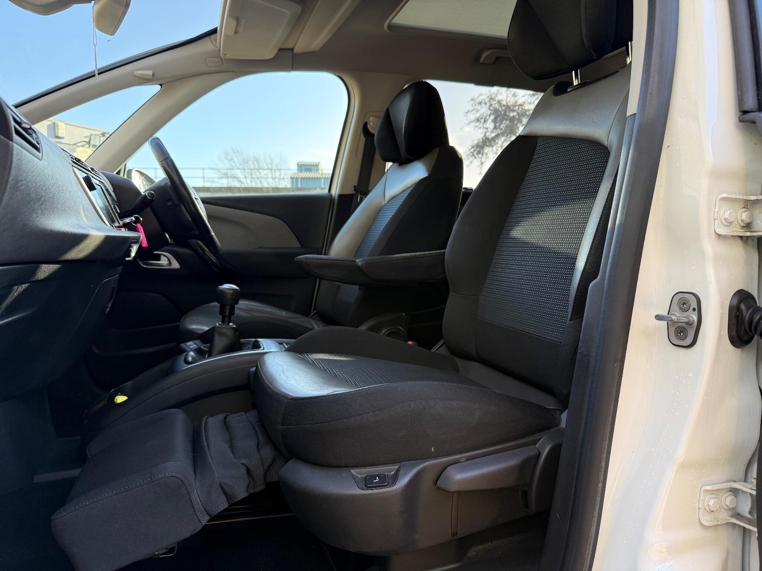 Used Citroen C4 Grand Picasso 2015 for sale - 76620156: Photo 32