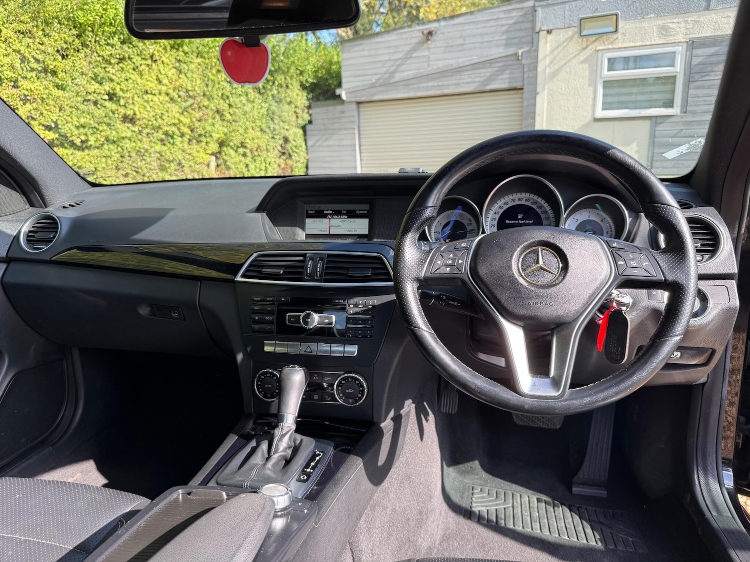 Used Mercedes-Benz C-Class 2013 for sale - 76122085: Photo 15