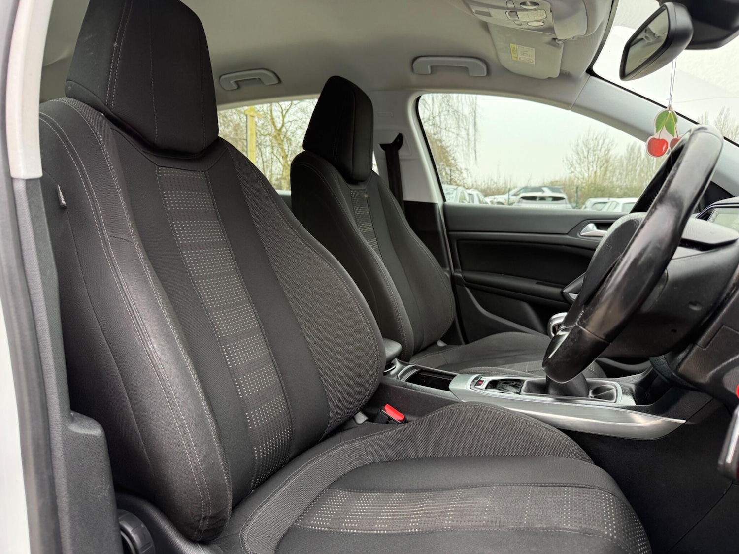 Used Peugeot 308 for sale - 77794308: Photo 14