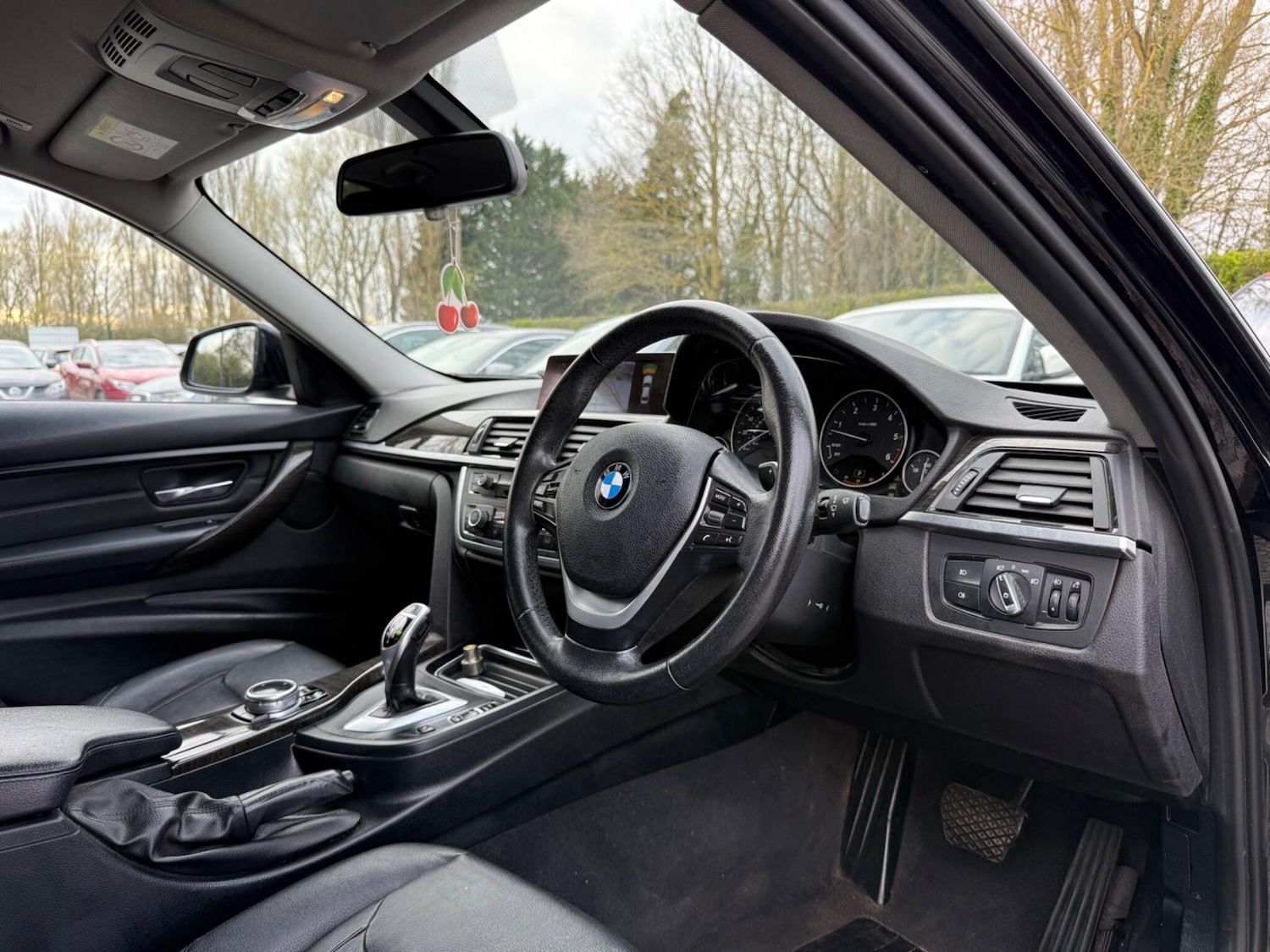 Used BMW 3 Series 2014 for sale - 78033676: Photo 15