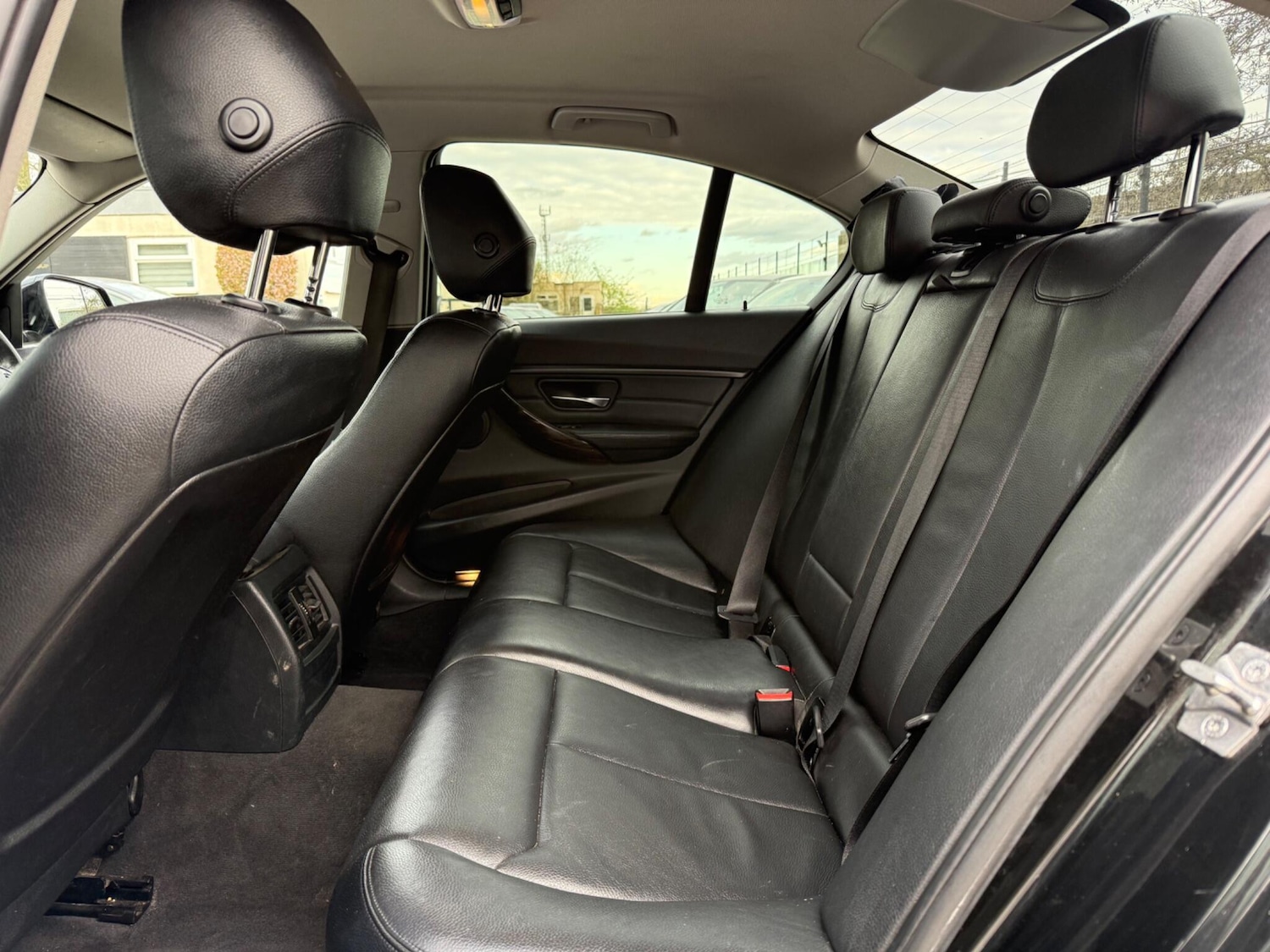 Used BMW 3 Series 2014 for sale - 78033676: Photo 23