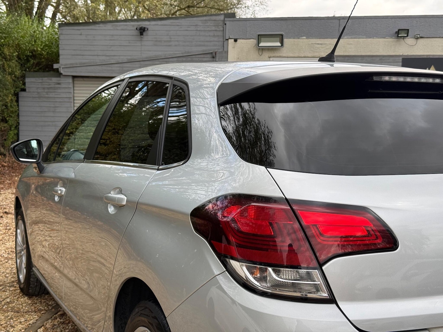 Used Citroen C4 2015 for sale - 76996193: Photo 28