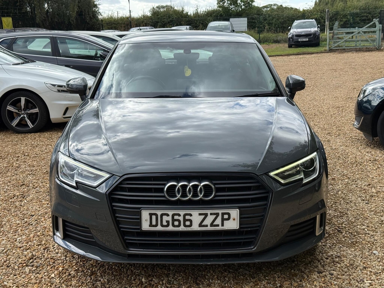 Used Audi A3 2016 for sale - 77143390: Photo 2