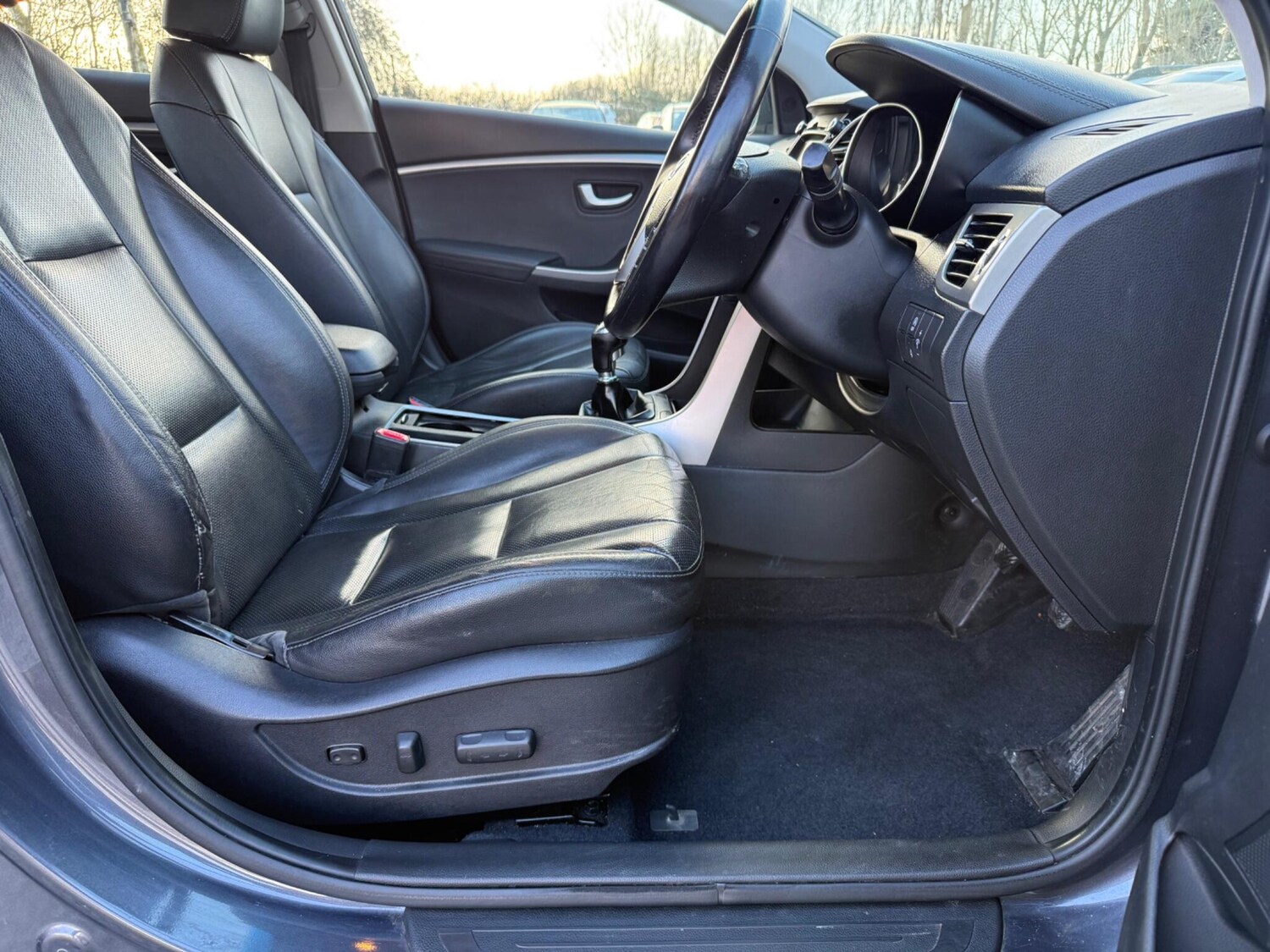 Used Hyundai i30 2015 for sale - 77839734: Photo 22