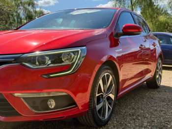 Used Renault Megane 2018 for sale - 74678909: Photo