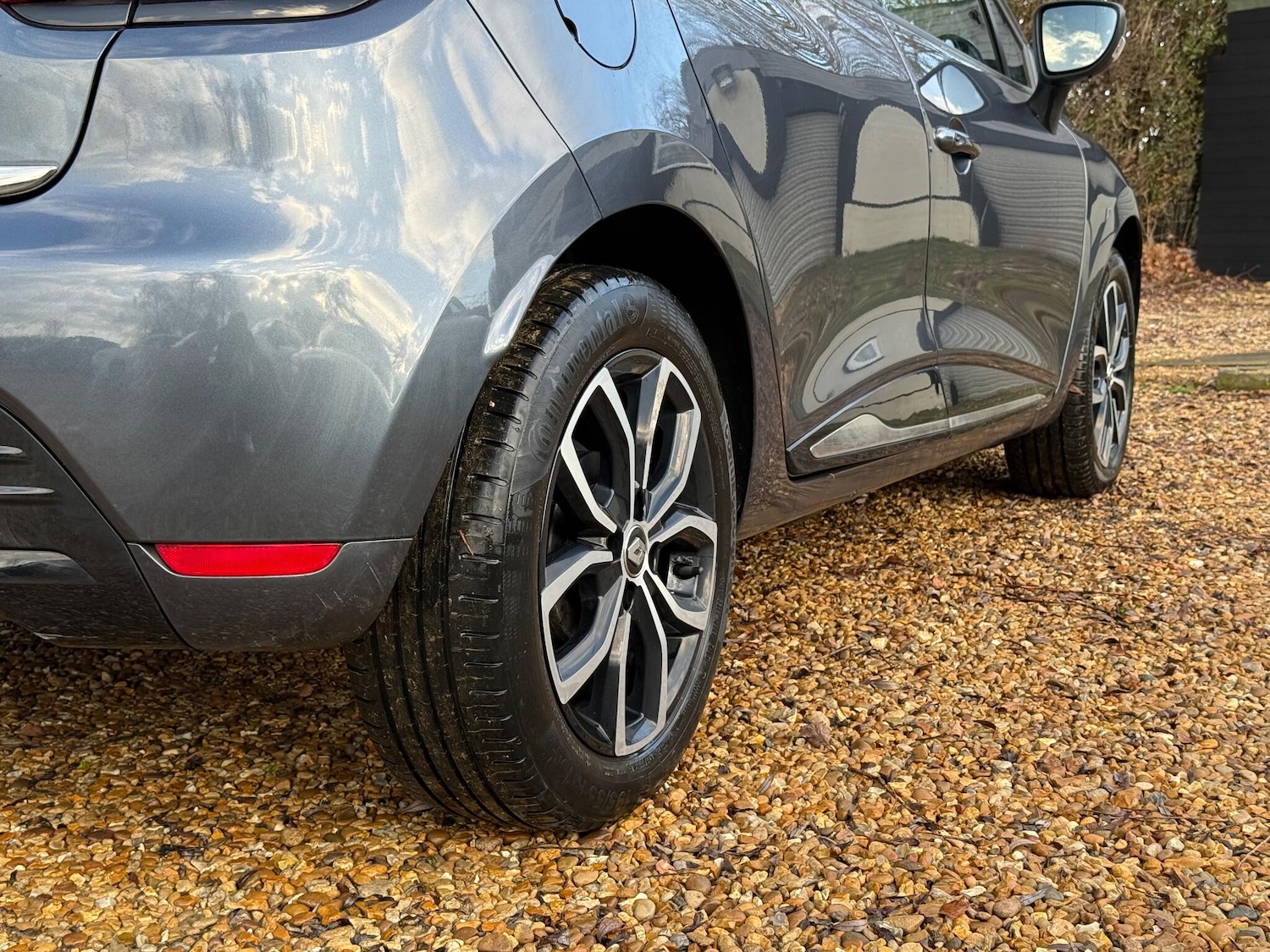 Used Renault Clio 2025 for sale - 77304861: Photo 12