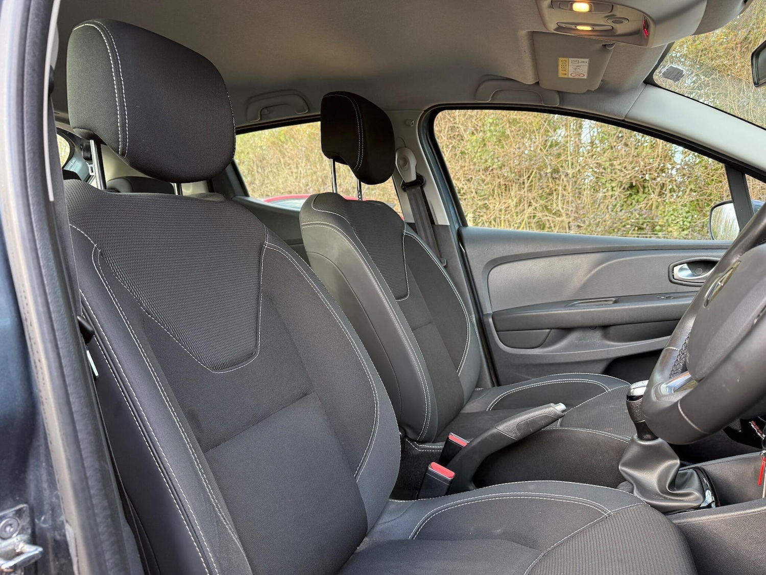 Used Renault Clio 2025 for sale - 77304861: Photo 18