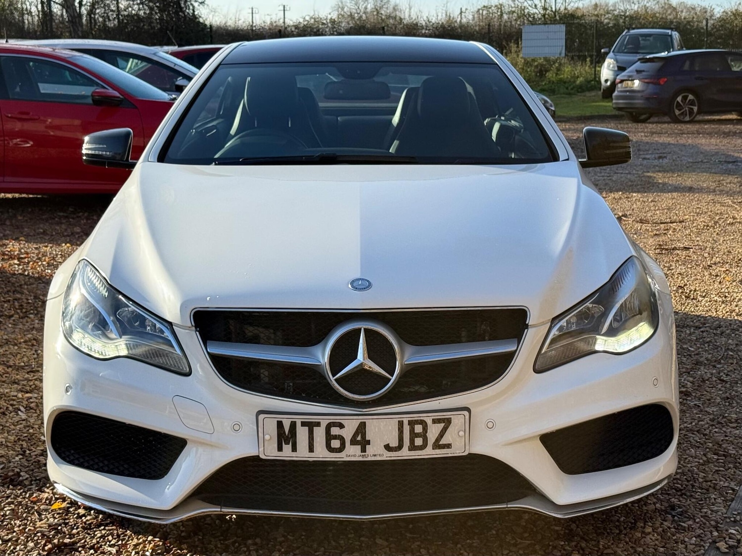 Used Mercedes-Benz E Class for sale - 77425381: Photo 2