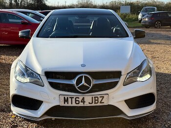 Used Mercedes-Benz E Class 2014 for sale - 77425381: Photo