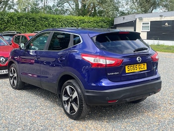 Used Nissan Qashqai 2015 for sale - 78946146: Photo