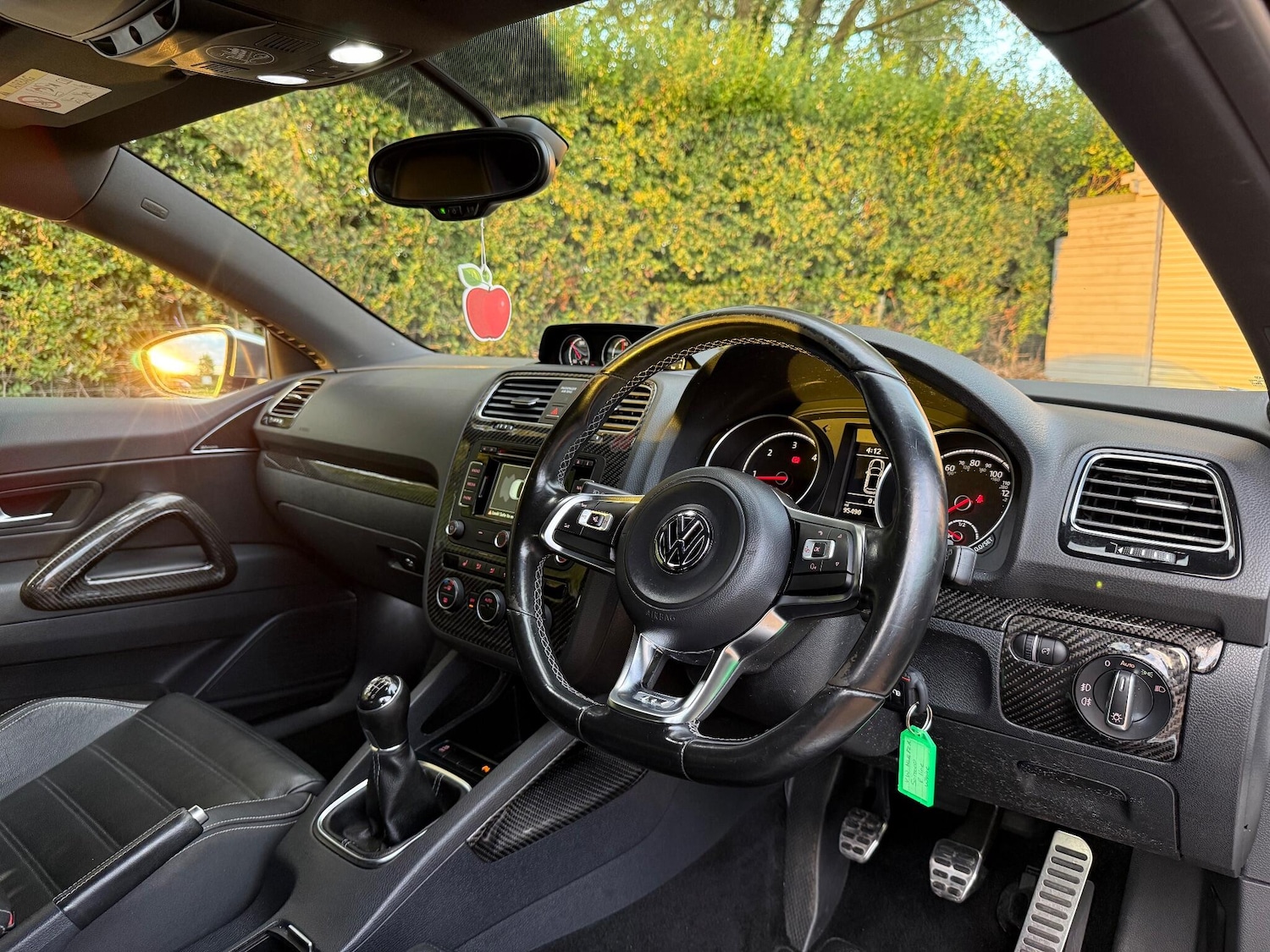 Used Volkswagen Scirocco 2014 for sale - 76122598: Photo 17