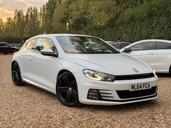 2014 (64) - 2.0 TDI BlueMotion Tech R-Line Euro 6 (s/s) 3dr