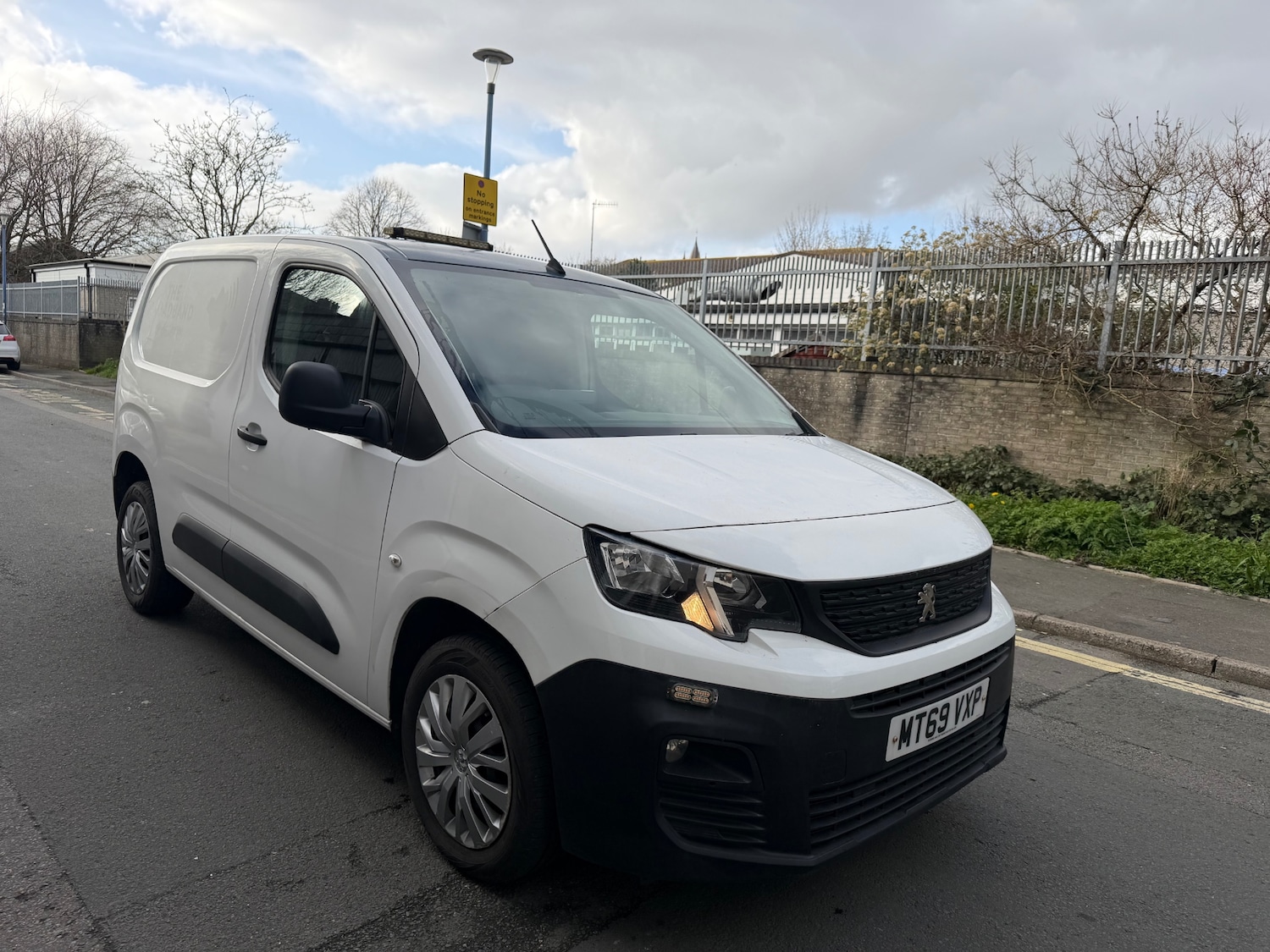 Used Peugeot Partner 2019 for sale - 77833992: Photo 2