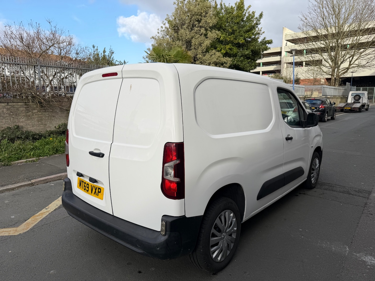 Used Peugeot Partner 2019 for sale - 77833992: Photo 4