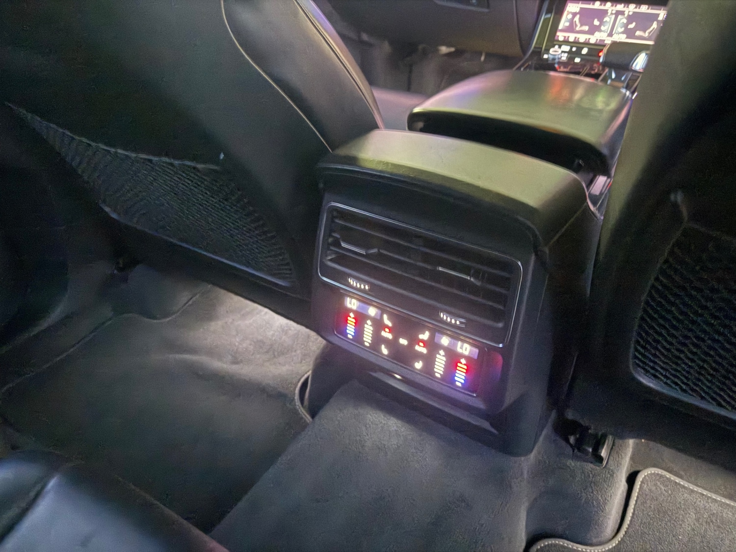 Used Audi Q7 2020 for sale - 77553318: Photo 11