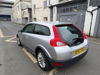 Used Volvo C30 2007 for sale - 77781541: Photo