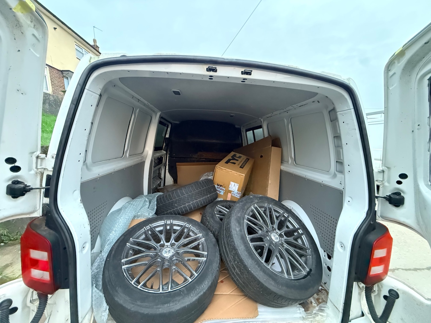 Used Volkswagen Transporter 2016 for sale - 77727089: Photo 7