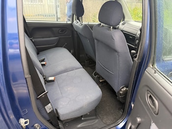 Used Land Rover Discovery 2005 for sale - 78640529: Photo