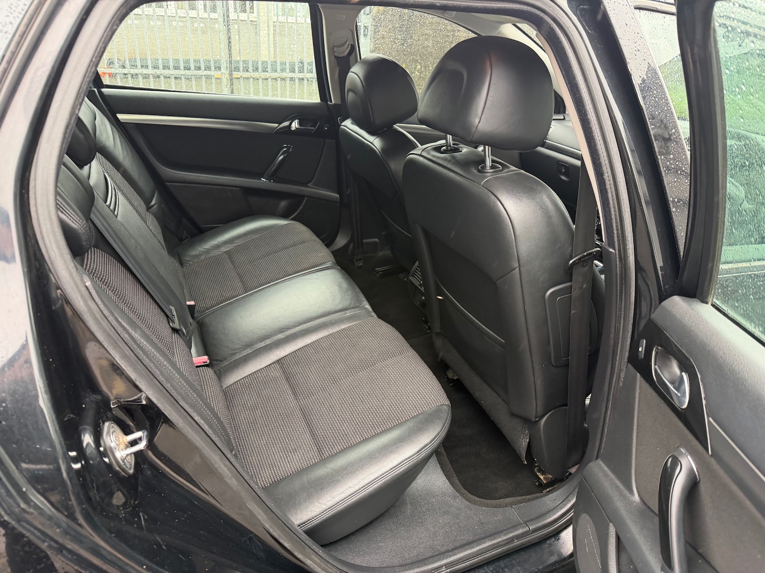 Used Peugeot 407 2010 for sale - 77848187: Photo 5