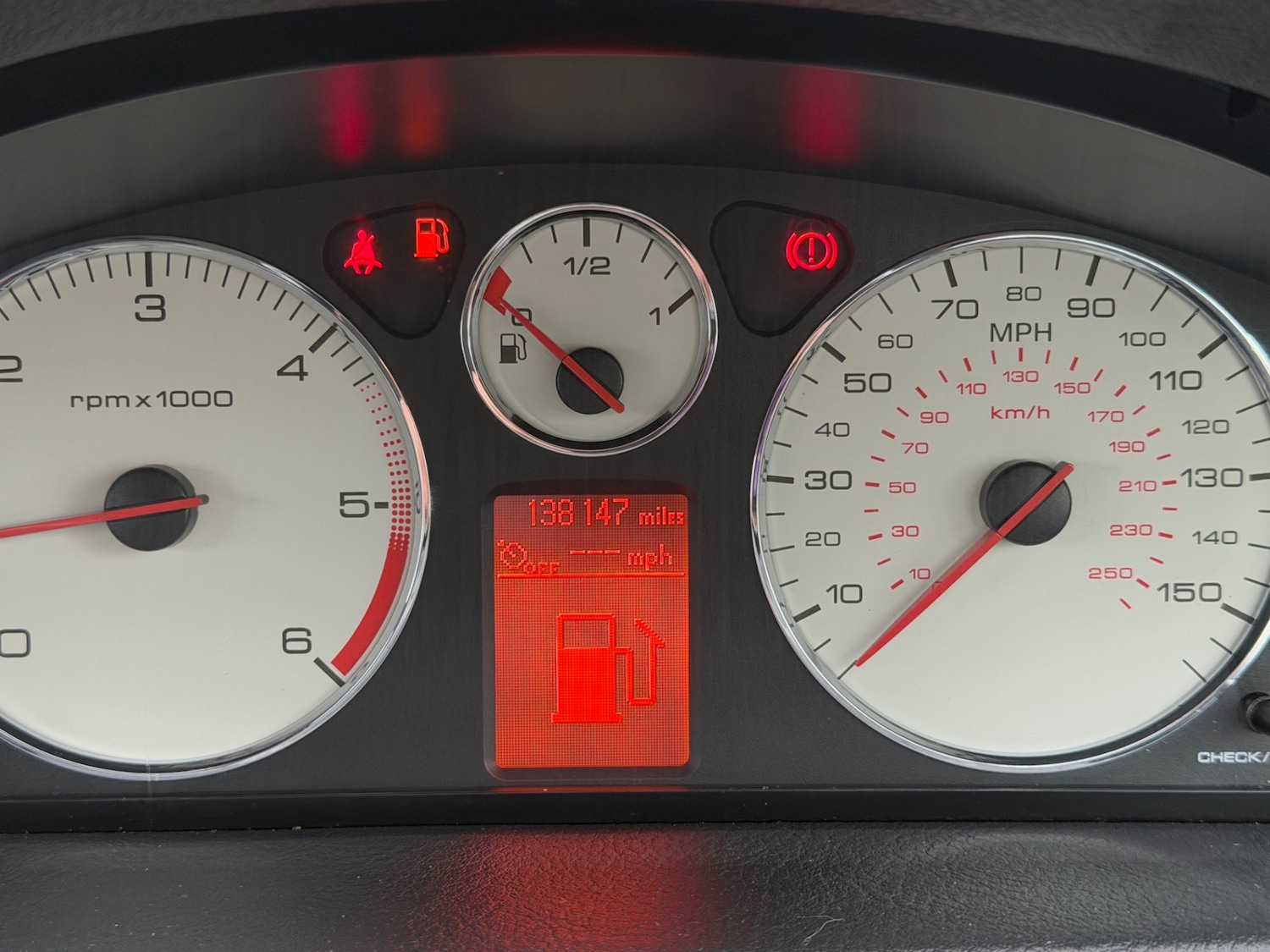 Used Peugeot 407 2010 for sale - 77848187: Photo 8