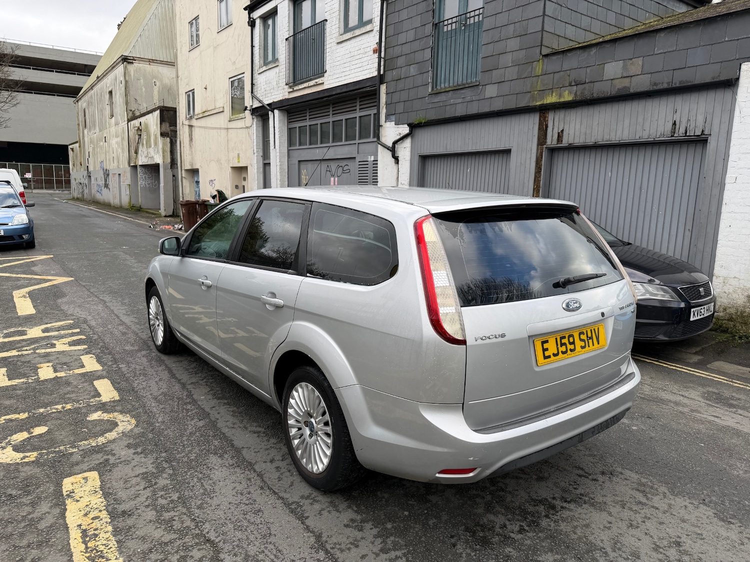 Used Ford Focus 2009 for sale - 77687421: Photo 4