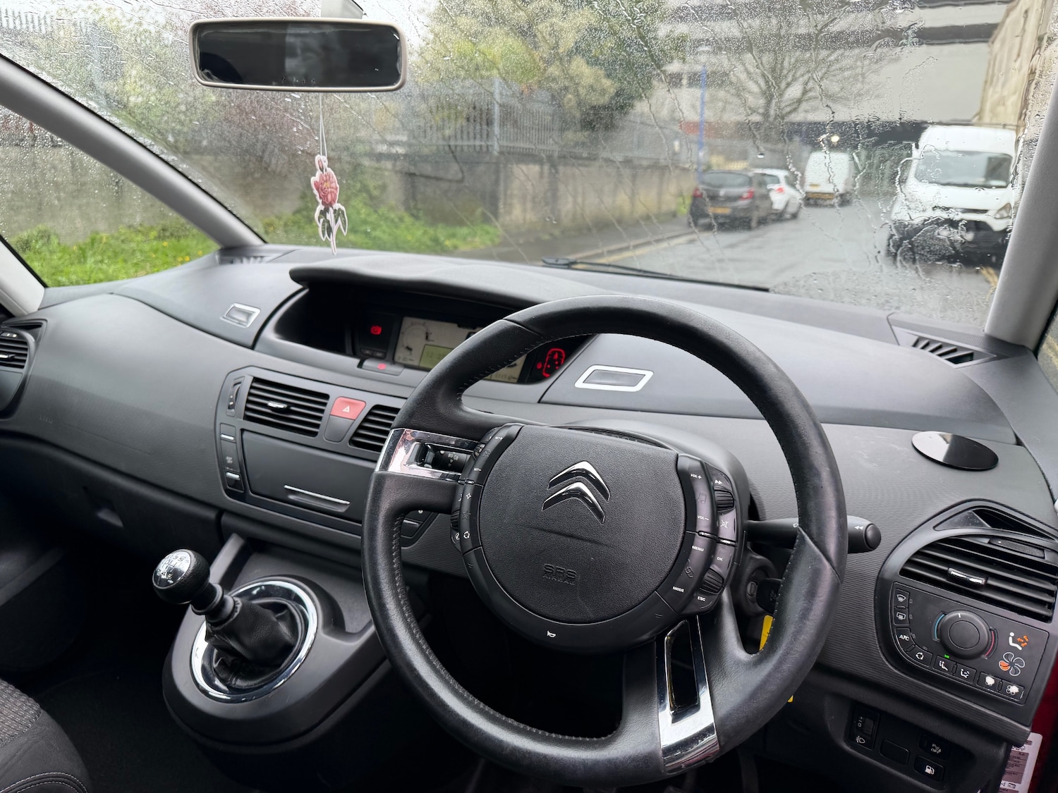 Used Citroen Grand C4 Picasso 2012 for sale - 78141054: Photo 6