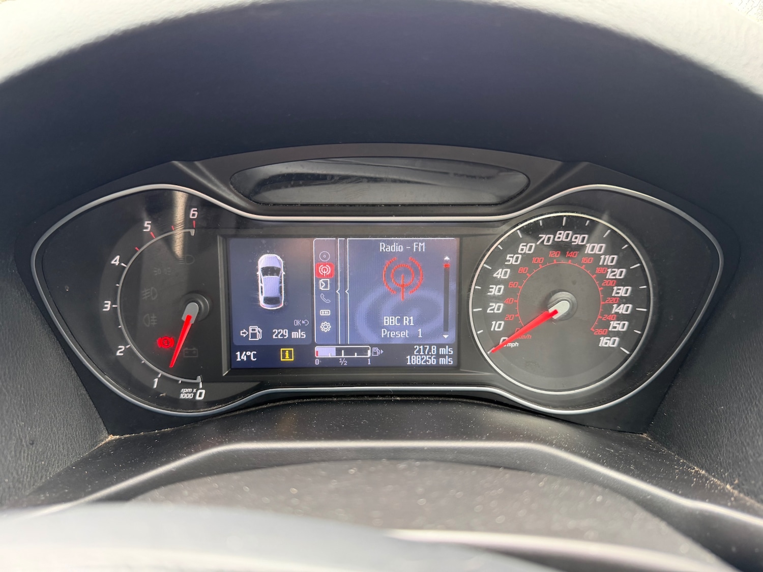 Used Ford Mondeo 2011 for sale - 78141049: Photo 8