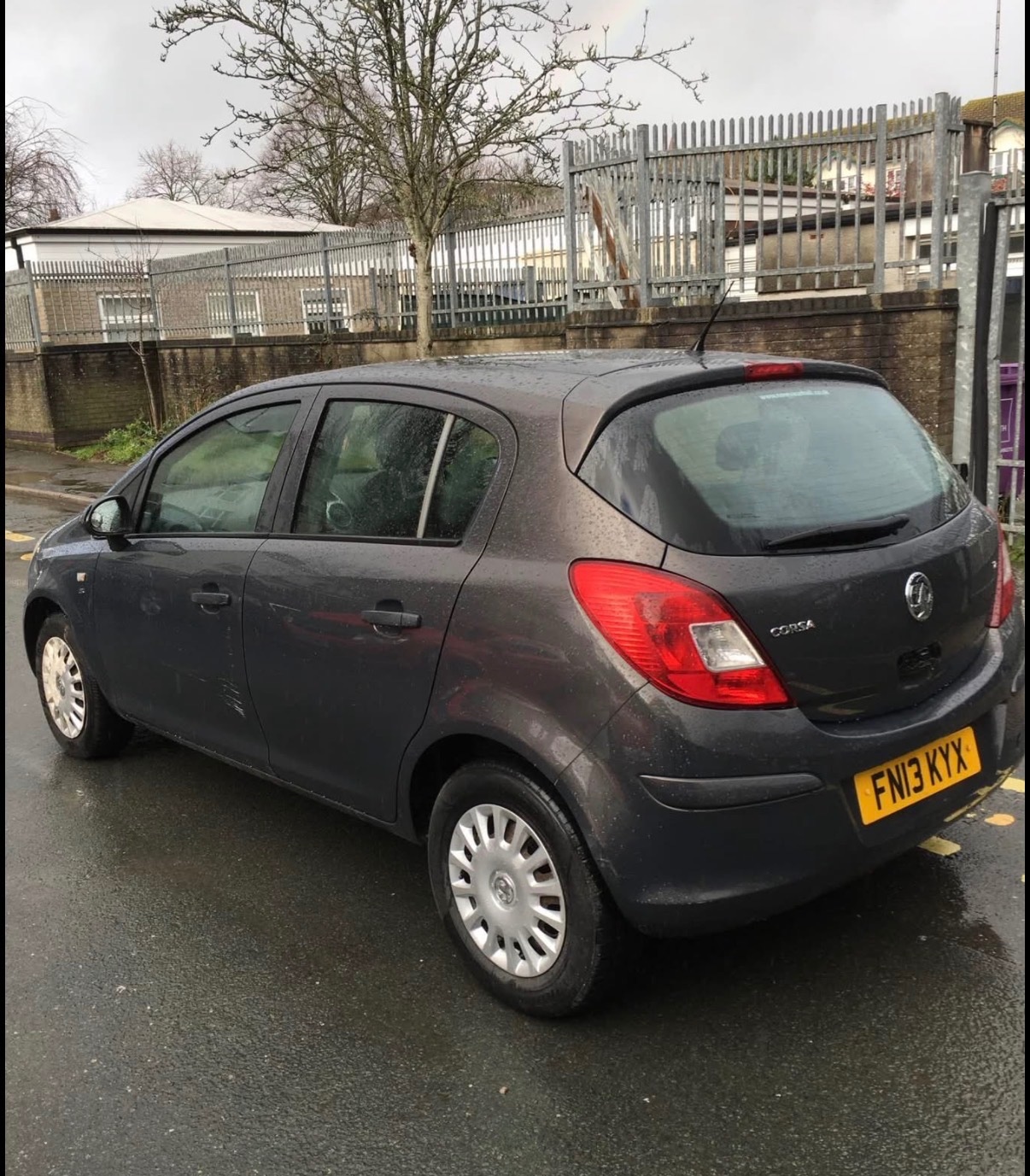 Used Vauxhall Corsa 2013 for sale - 77370759: Photo 4