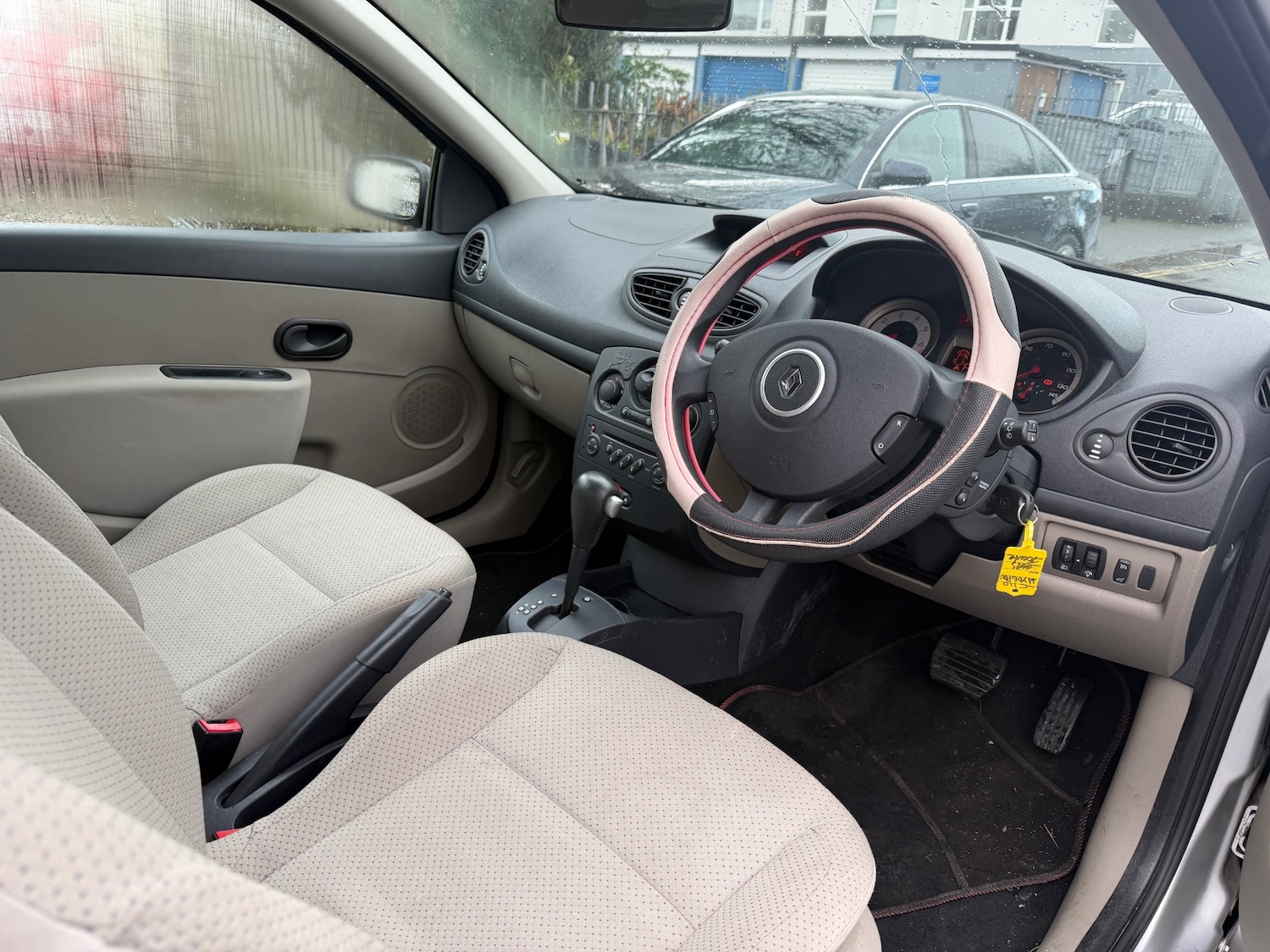 Used Renault Clio 2006 for sale - 77353622: Photo 6