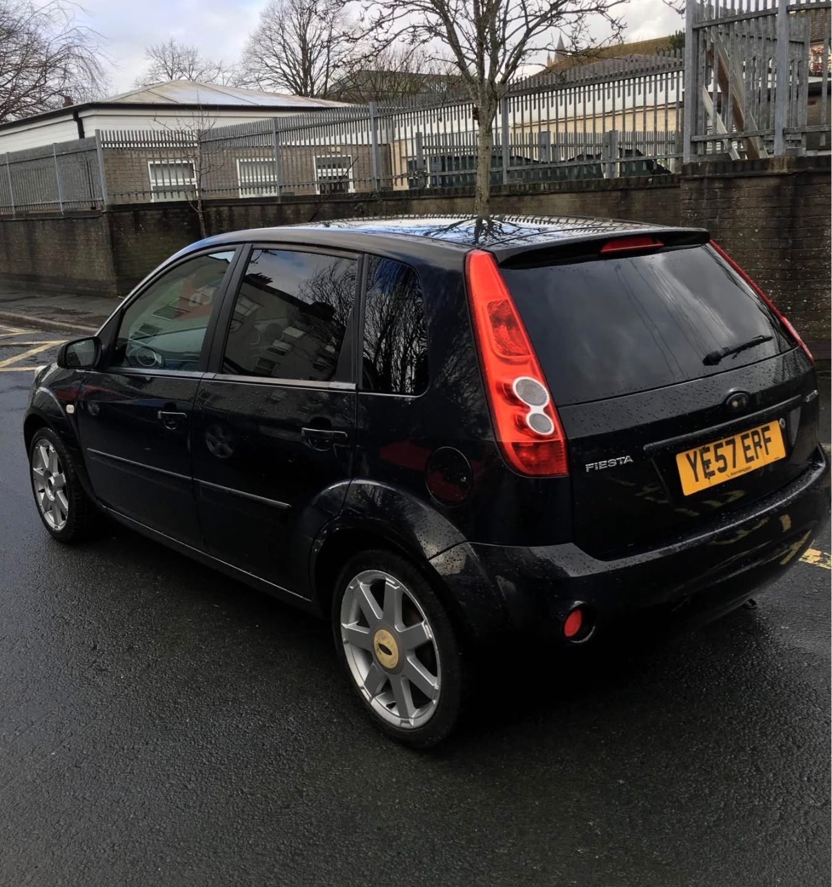 Used Ford Fiesta 2007 for sale - 77475680: Photo 3