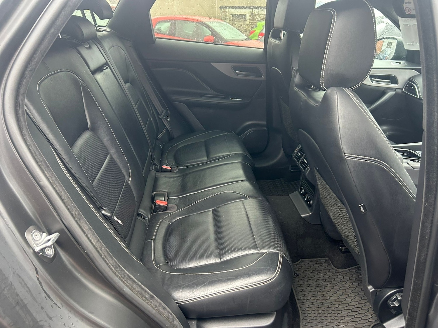 Used Jaguar F-Pace 2019 for sale - 76726179: Photo 11
