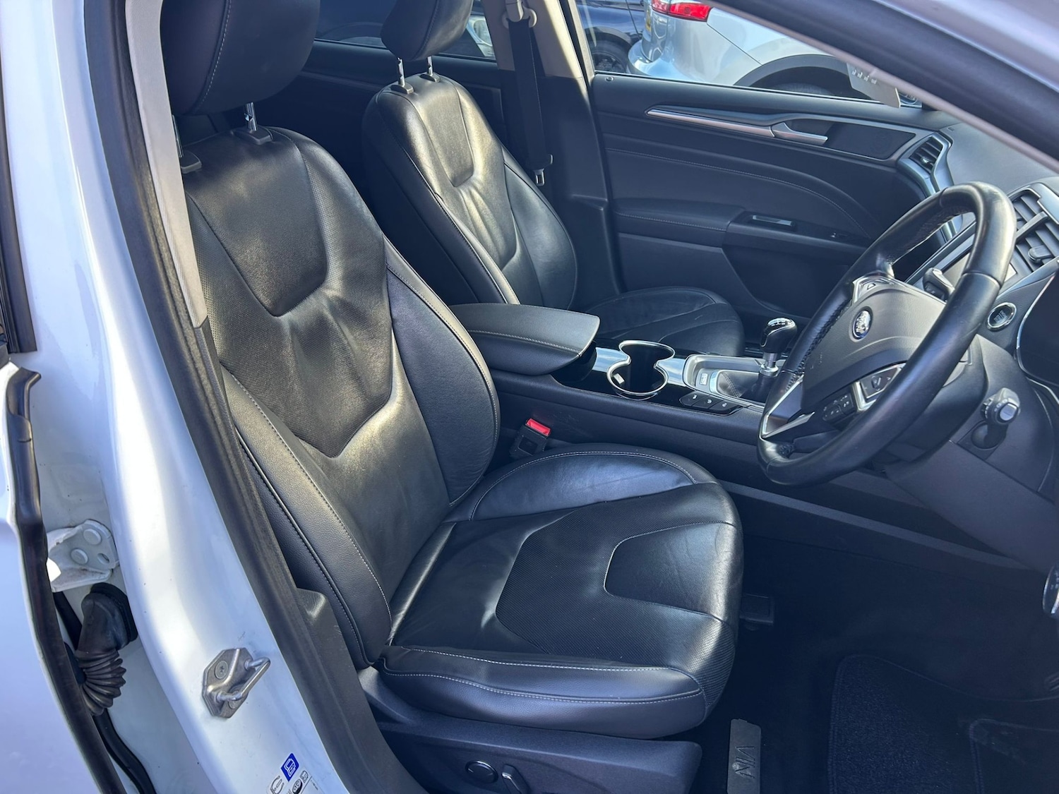 Used Ford Mondeo 2016 for sale - 77312658: Photo 10