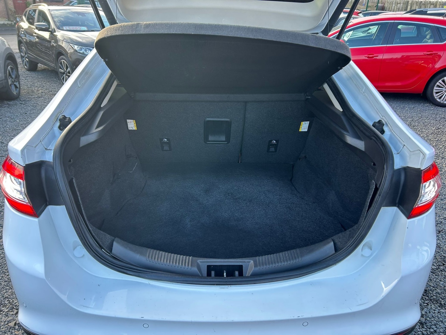 Used Ford Mondeo 2016 for sale - 77312658: Photo 14